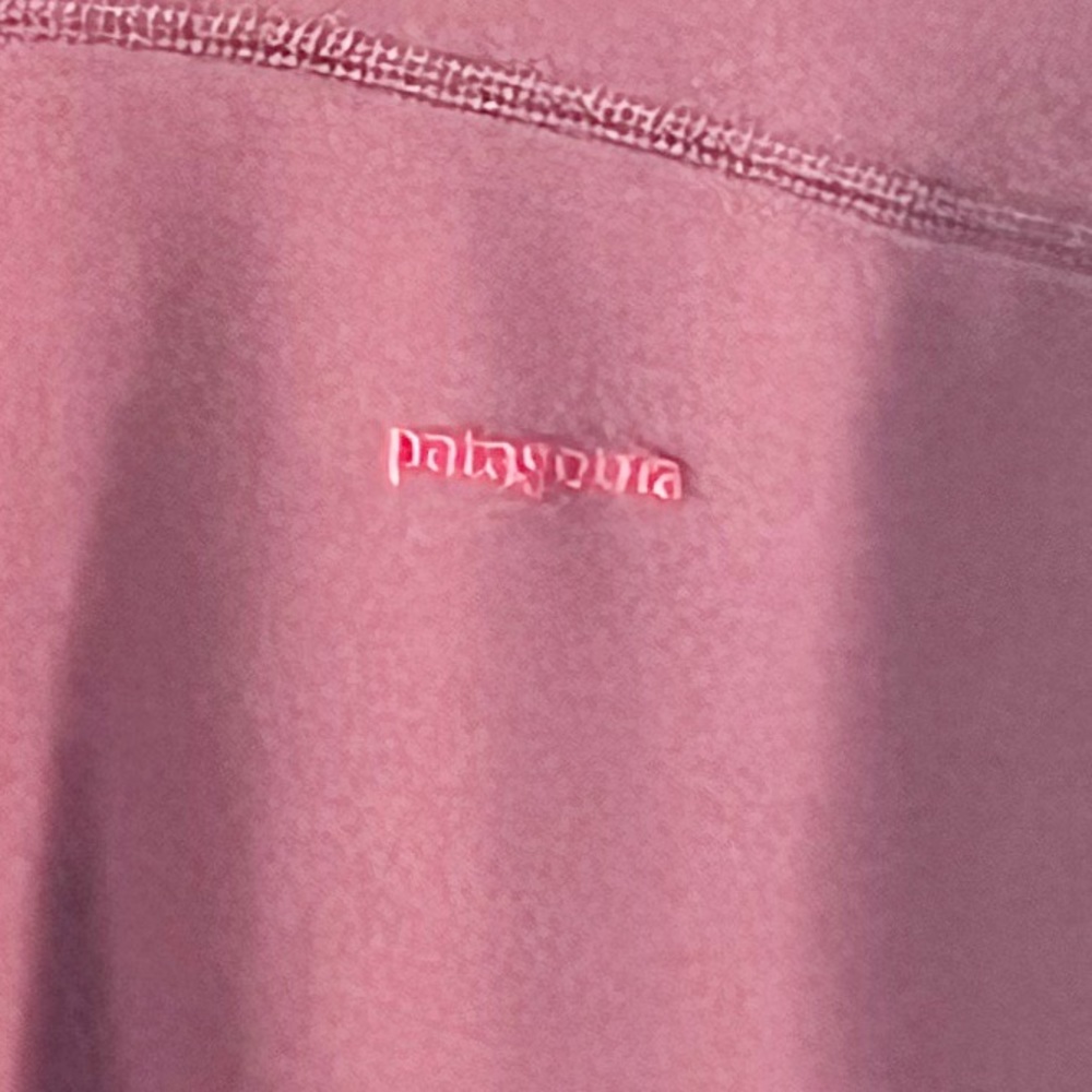 Patagonia Burgundy 1/2 Zip Pullover Size Large - Picture 4 of 8